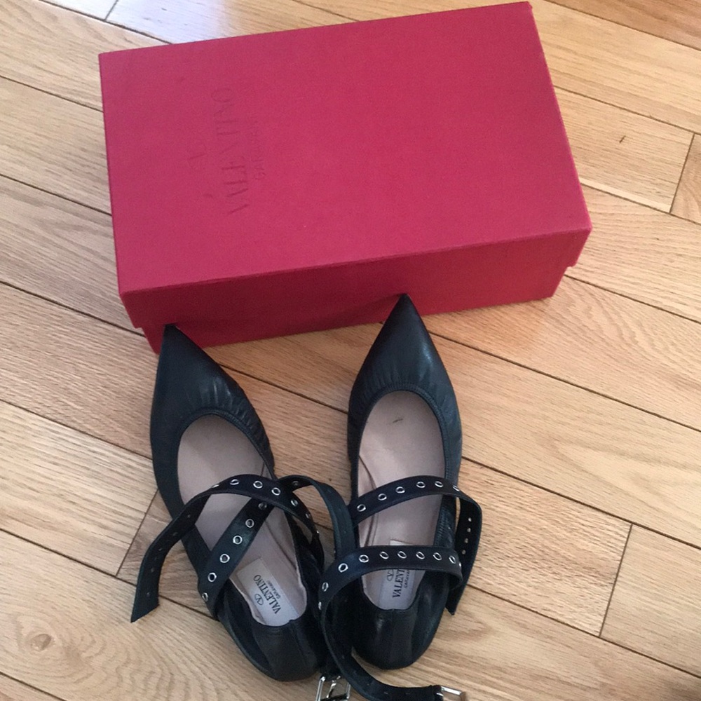 Valentino Flat With Strap
